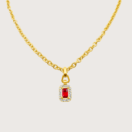Lila Necklace in Gold