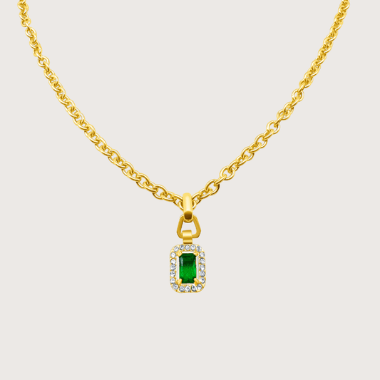 Lila Necklace in Gold