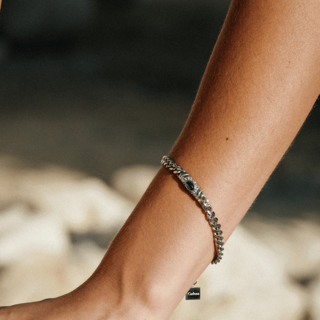 Bella Bracelet in Silver