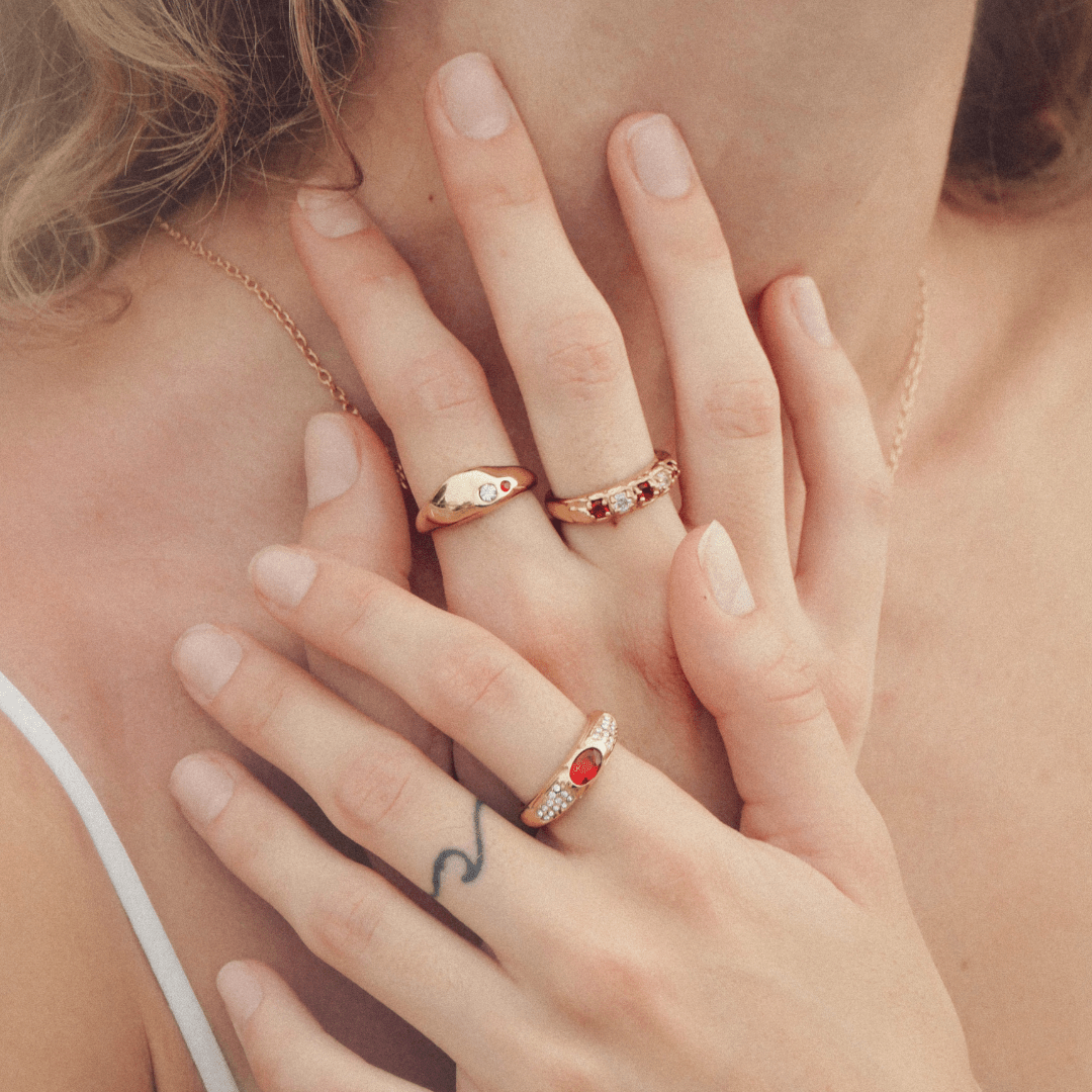 Boa Ring in Gold