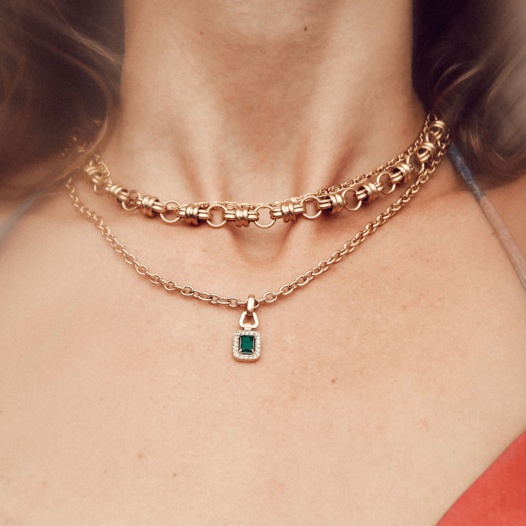 Lila Necklace in Gold