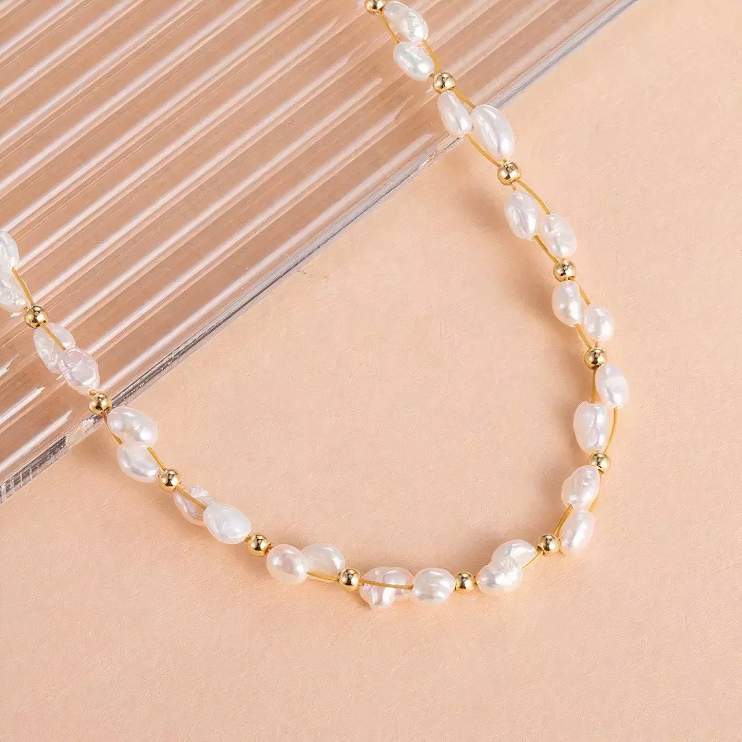 Aurora Pearl necklace