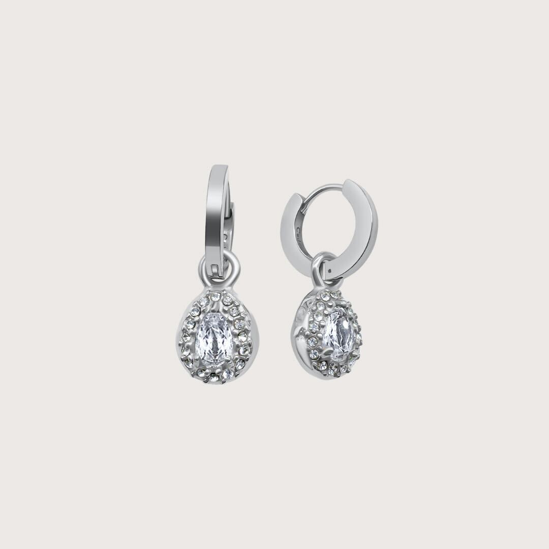 Bella Drop Earrings in Gold